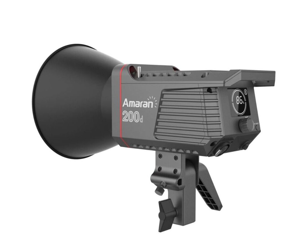 פנס לד Aputure Amaran 200D