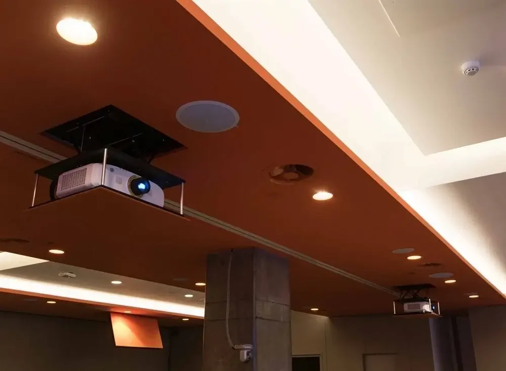 מתקן תליה מעלית למקרן תקרתי סמוי BEST VISION ECOLIFT 40