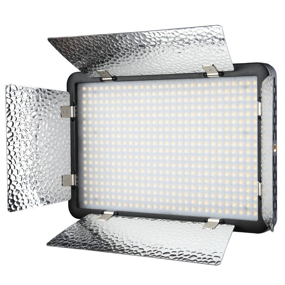 פנס לד GODOX LED 500LR עם שלט