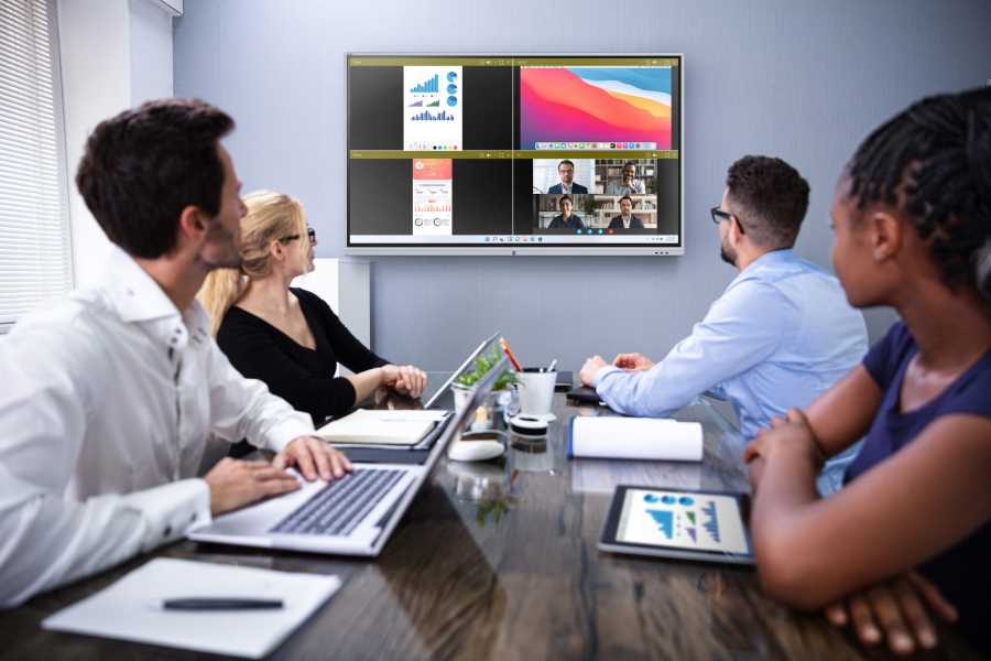 תוכנת NOVOSTAGE מבוססת Windows לשיתוף מסכים באופן אלחוטי